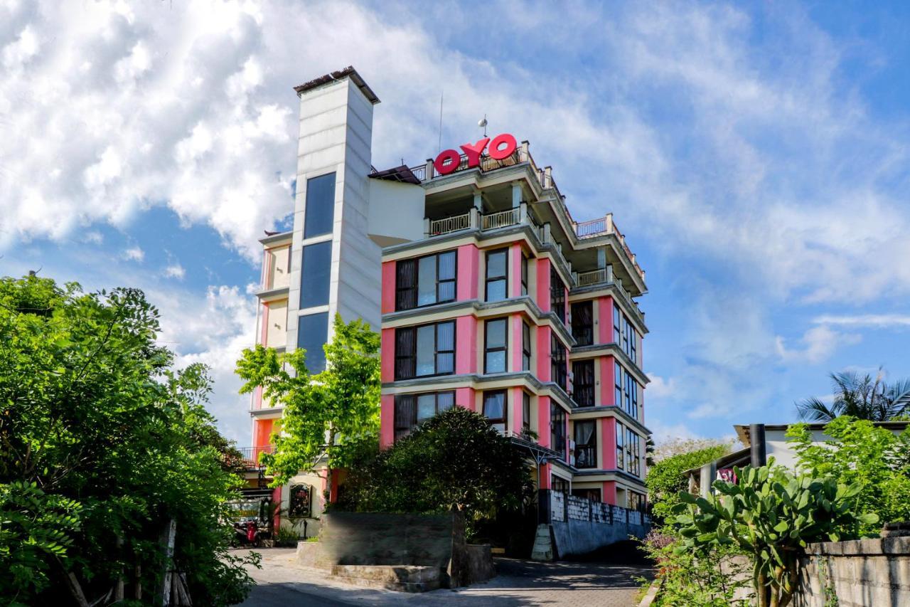 Hotel Oyo 2207 Mesten Tamarind