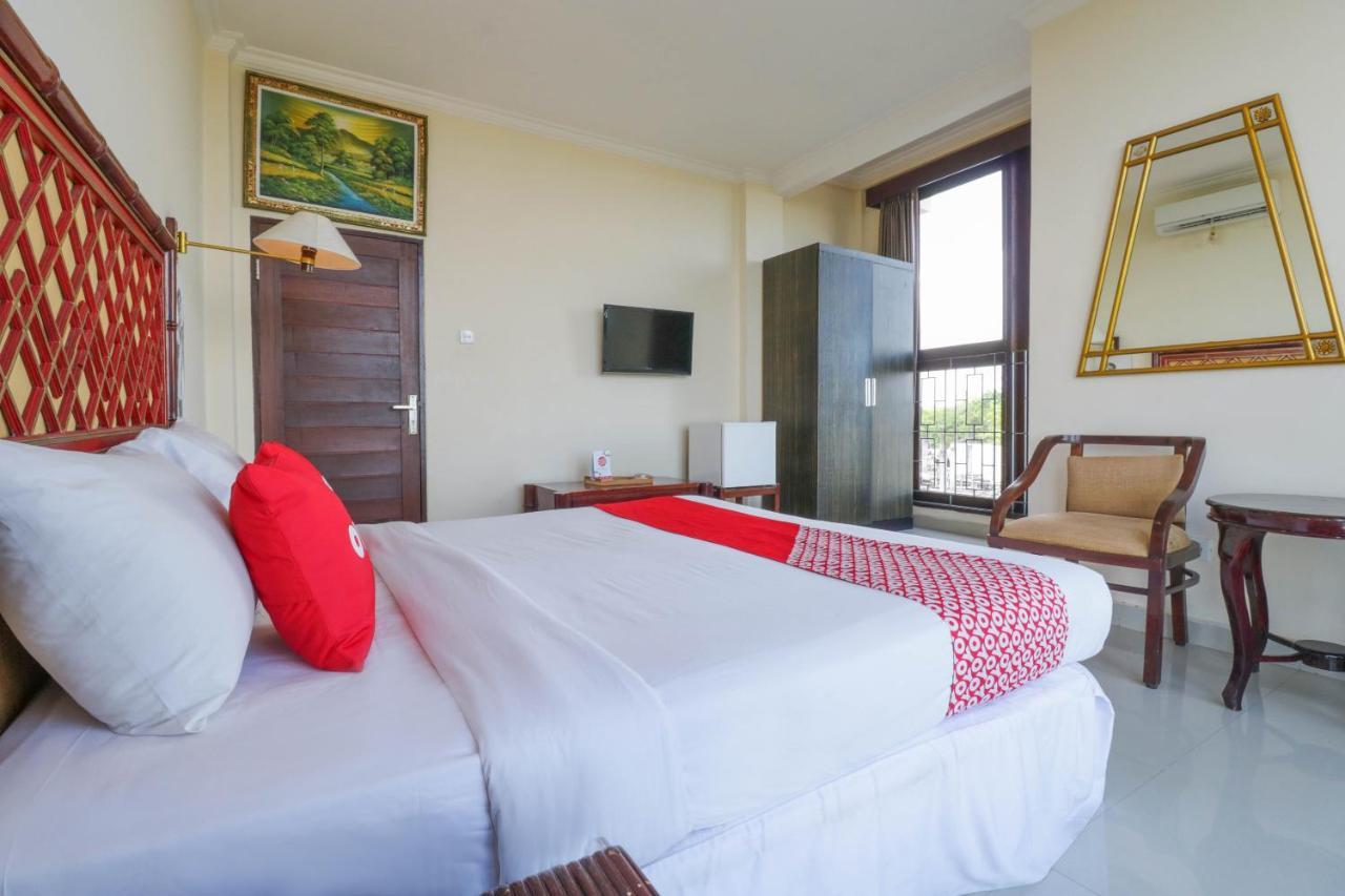 Hotel Oyo 2207 Mesten Tamarind 2*