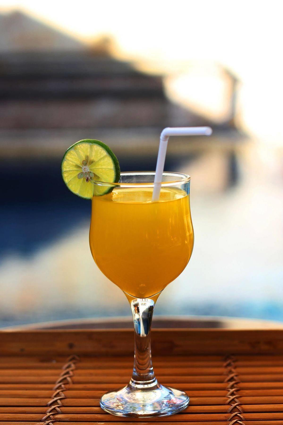 Hotel Oyo 2207 Mesten Tamarind 2*