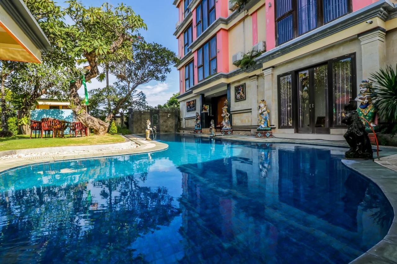 Hotel Oyo 2207 Mesten Tamarind 2*